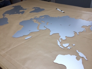Bewerken wereldkaart uitgesneden voor wand muur