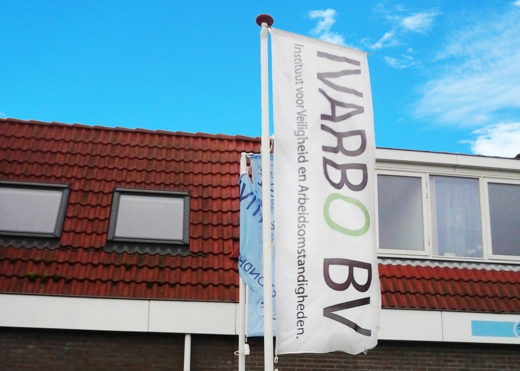 Vlaggen bij Echo Reclame